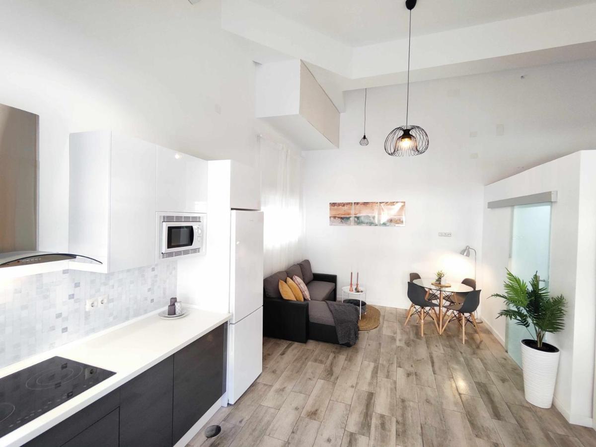 La Victoria Suites Málaga Dış mekan fotoğraf