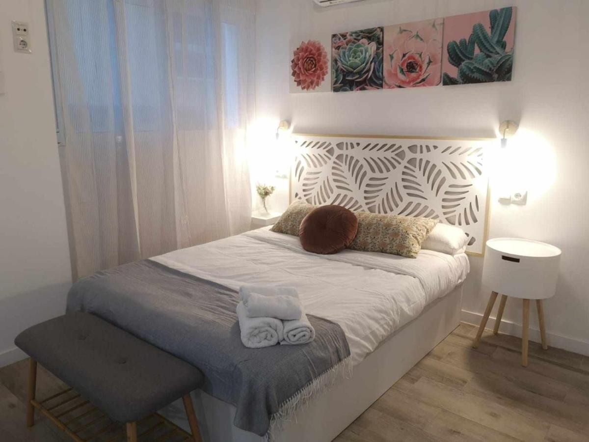 La Victoria Suites Málaga Dış mekan fotoğraf
